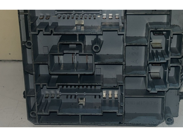 Блок предохранителей Alfa Romeo GT