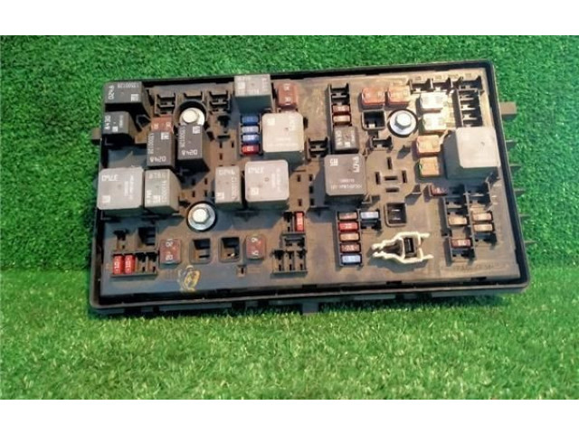   Pojistková skříňka    Chevrolet Cruze 2011