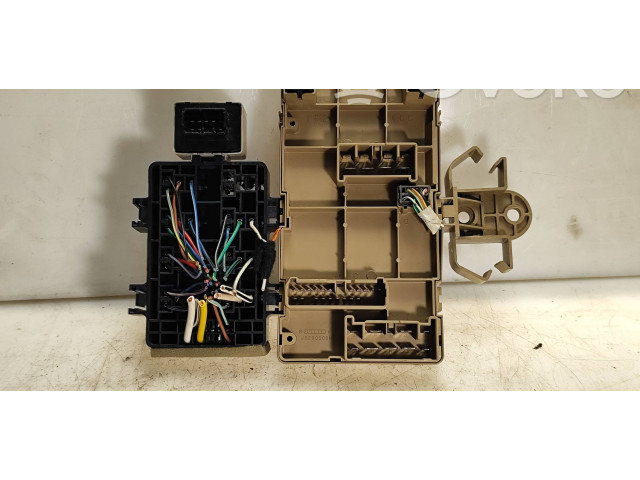 Блок предохранителей LB101101B, 86111AG000 Subaru Forester SH