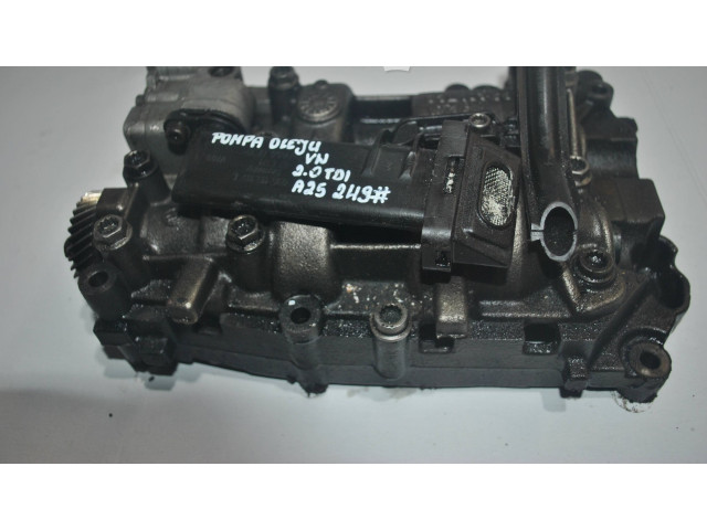 Масляный насос 03L103537, 03G115169L Volkswagen PASSAT B6