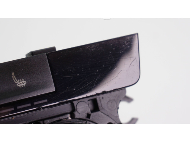 Блок управления климат-контролем 5E0820047N, 5HB011175 Skoda Octavia Mk3 (5E)