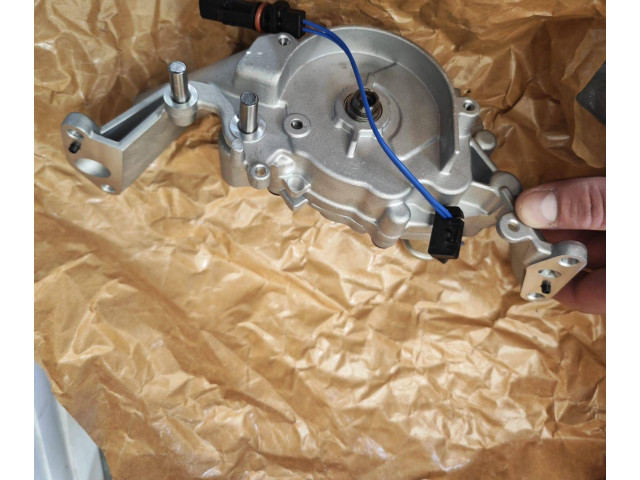 Масляный насос 46328115 Maserati Levante