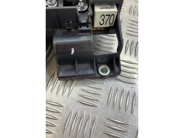 Pojistková skříňka 7P0937548J, 7P0937548 Porsche Cayenne (92A) 2011