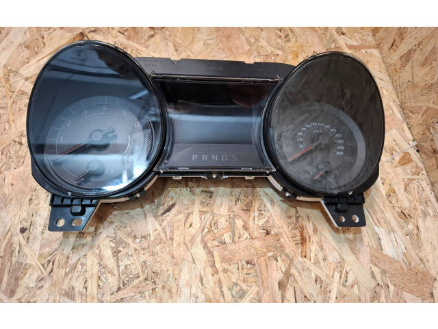 Přístrojová deska Ford Mustang VI 2019 JR3T10849AF, FR3310890A