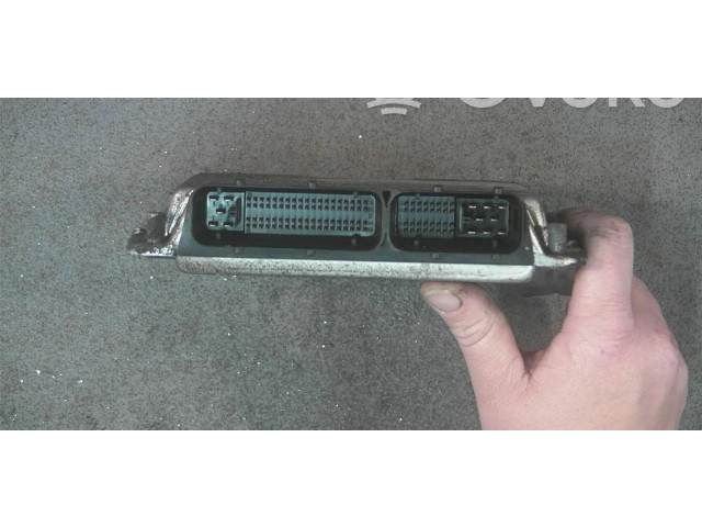 Блок управления двигателя 038906012H Skoda Octavia Mk1 (1U)