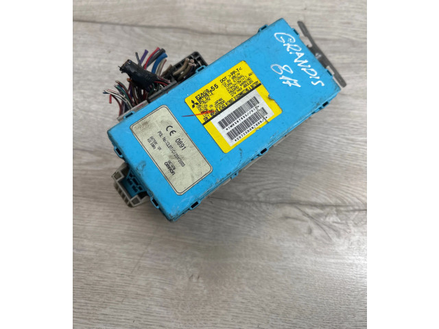Блок предохранителей MR587655 Mitsubishi Grandis