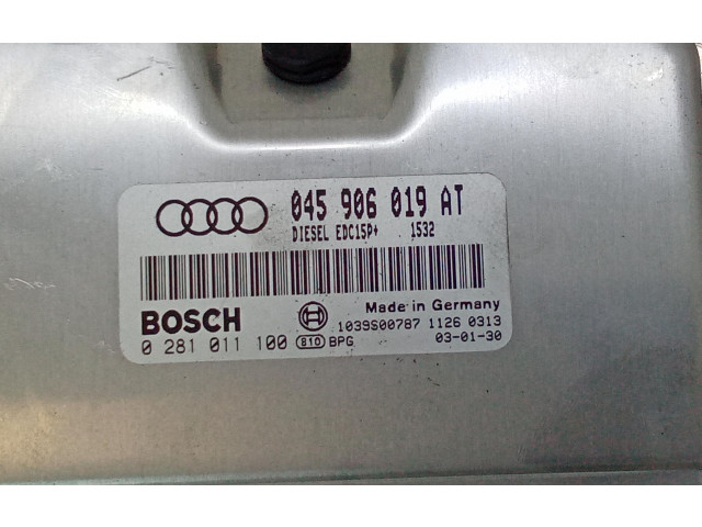 Блок управления двигателя 045906019at, 0281011100 Audi A2