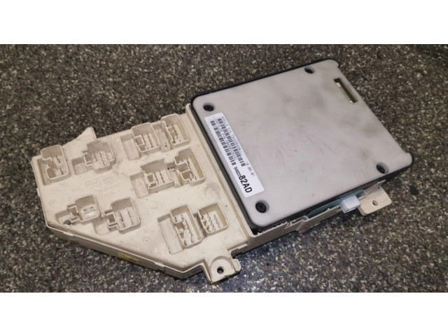 Pojistková skříňka 04602282AD Chrysler 300M 1999