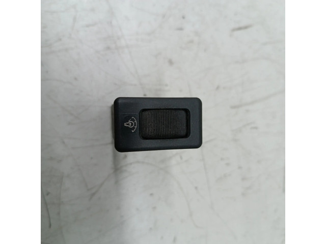 Přístrojová deska  Nissan Primera 1999 321025  