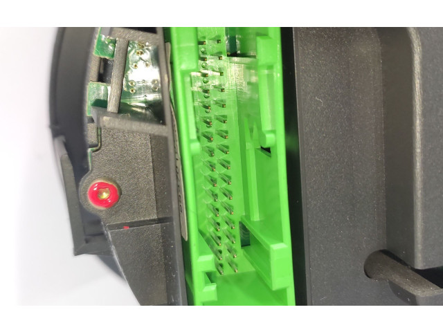 Панель приборов 8Z0920901 Audi A2