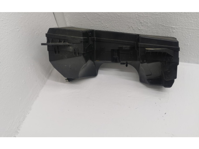 Блок предохранителей  8X2T-14A003-AA   Jaguar XF X250    