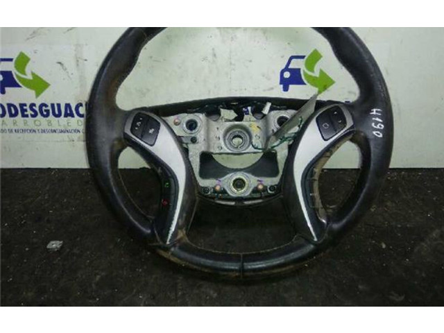 Volant Hyundai i30 2013