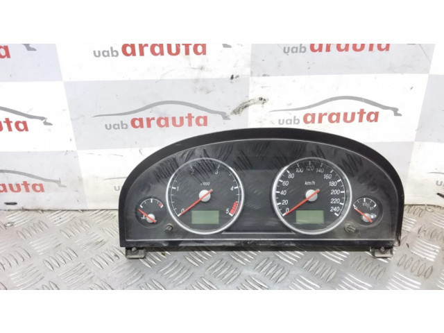 Přístrojová deska Ford Mondeo Mk III 2001 1S7F108411