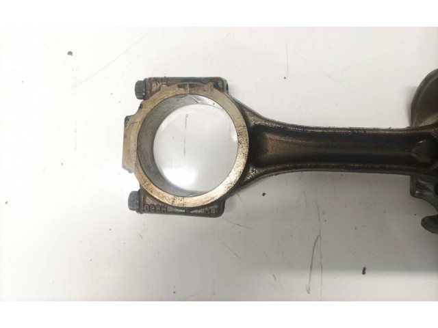  Поршень с шатуном    Audi A6 S6 C5 4B  