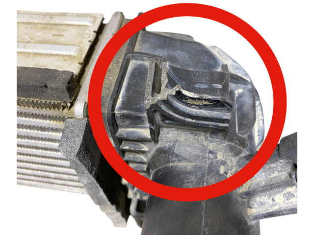 Интеркулер  85154389, T93862B   Buick Envision II 