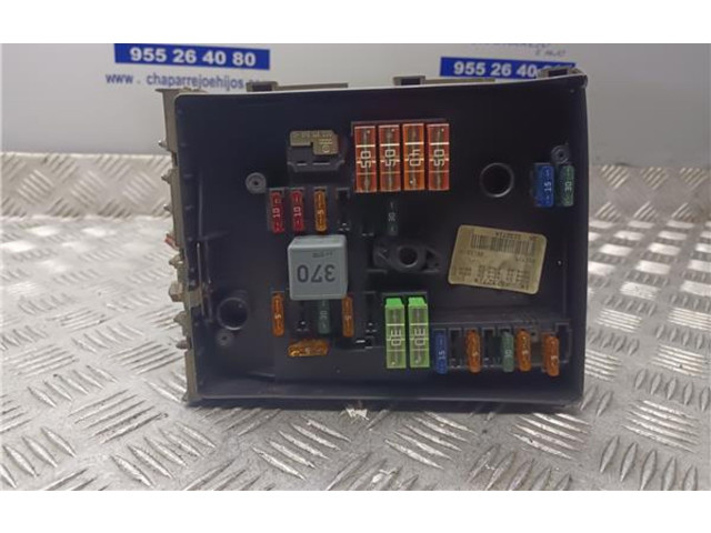 Блок предохранителей 1K0937125, 1K0937125 Volkswagen Jetta V