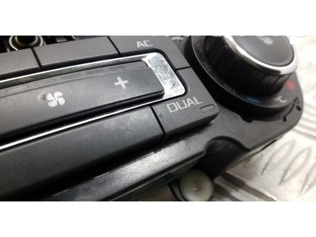 Блок управления климат-контролем 3T0907044BE Skoda Yeti (5L)