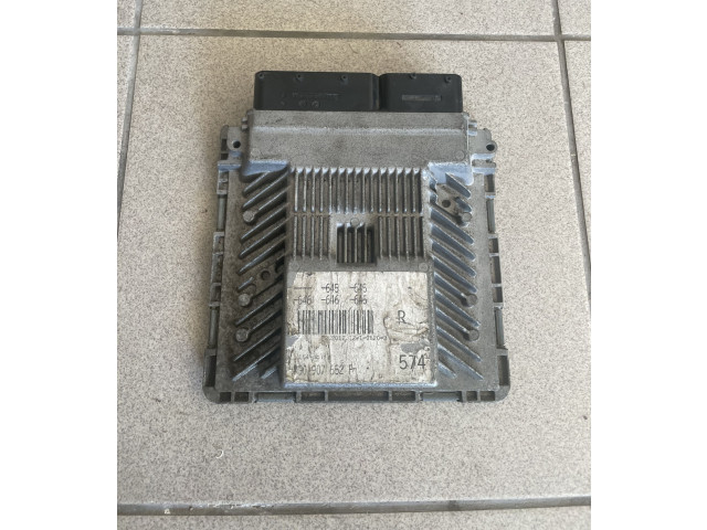 Řídící jednotka 4G0907552F, 5WP46994 Audi RS5 2013