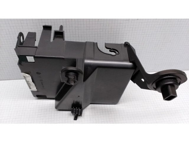 Другая деталь салона