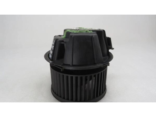 Вентилятор печки       Dacia Sandero