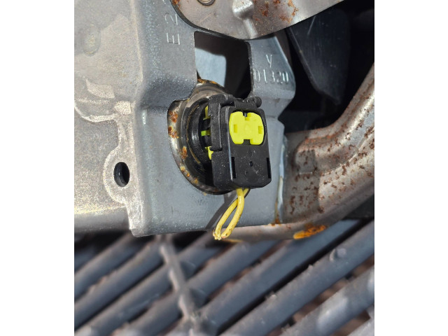 Подушка безопасности для колен TG11D01003 Lexus IS III XE30