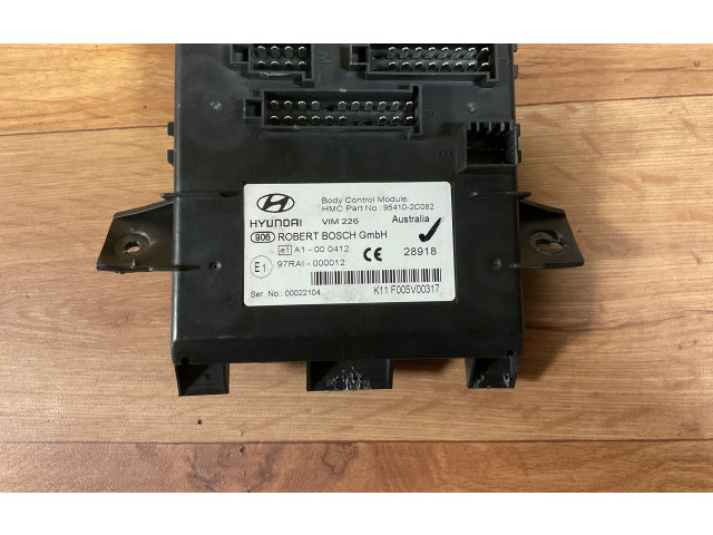 Блок предохранителей 954102CXXX, 28918   Hyundai Coupe    