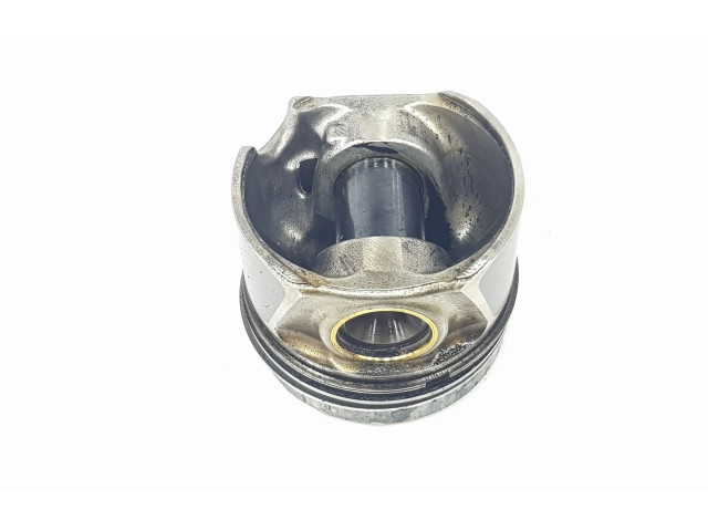  Поршень с шатуном CRLB 04L107065AM, 04L107065AM  Skoda Superb B8 (3V)  