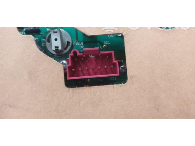 Přístrojová deska Chrysler Voyager 1998 P04685629