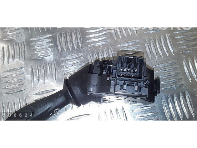 Переключатель дворников 8a6t17a553ac   Ford Fiesta