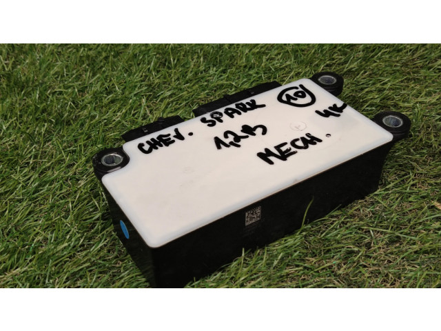 Блок подушек безопасности 13576853, 13576853AA   Chevrolet Spark