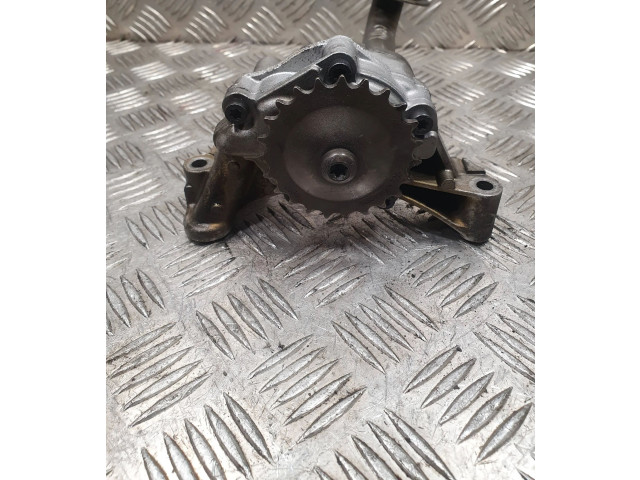 Масляный насос 038115105C Volkswagen Caddy