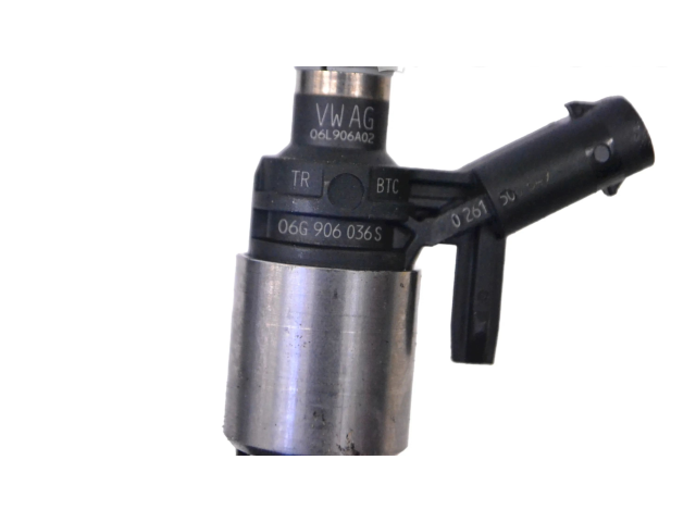 Форсунка 06G906036S Audi Q5 SQ5 DAXC