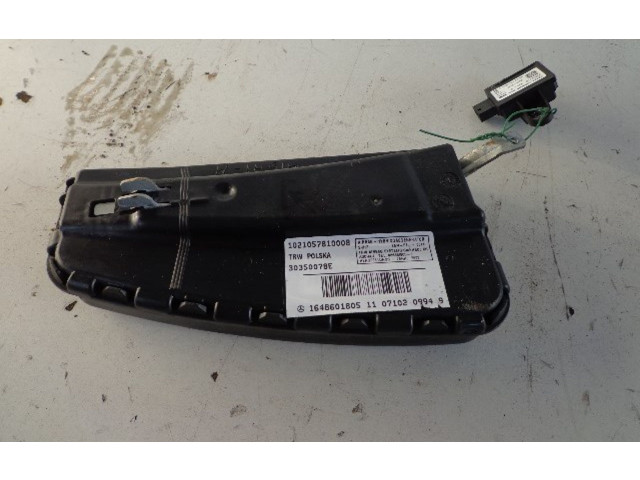 Надувная подушка для сиденья       Mercedes-Benz ML W164  2005 - 2011 года   