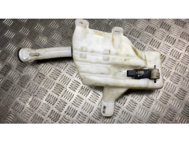 Бачок оконной жидкости    