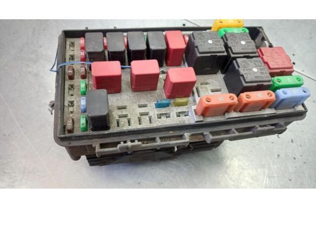 Pojistková skříňka Fiat Punto (199) 2005