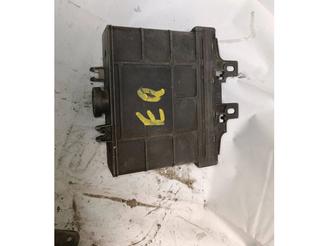 Блок управления коробкой передач 01m927733eq   Volkswagen Golf IV