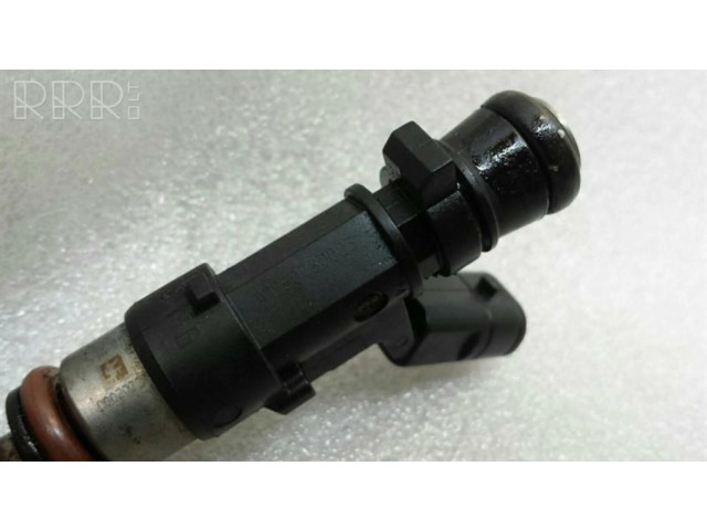 Vstřikovač A1560780023 Mercedes-Benz S AMG W221 pro benzínový motor 6.2