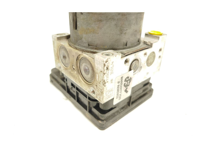 Блок АБС 5Q0614517AQ, 28515471313 Skoda Octavia Mk3 (5E) 2013 - 2019 года