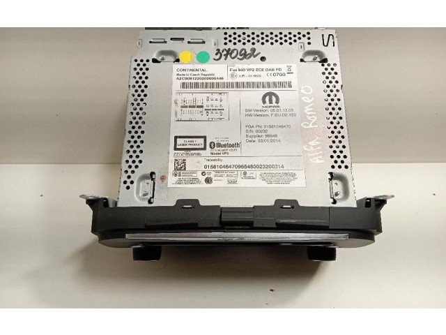 Радио/ проигрыватель CD/DVD / навигация 01561046470, 01561046470 Alfa Romeo Giulietta