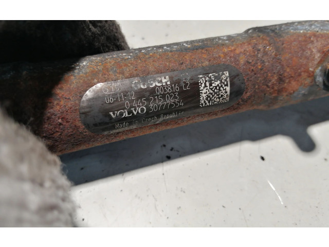 Топливная рампа 30777554, 0445215023   Volvo XC90  