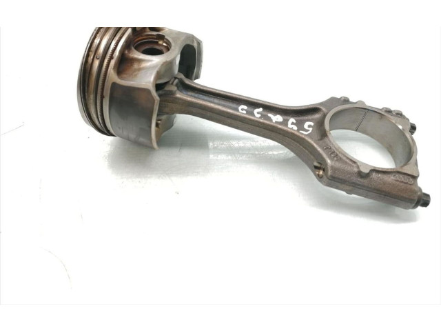Píst Audi A5 8T 8F CDNB