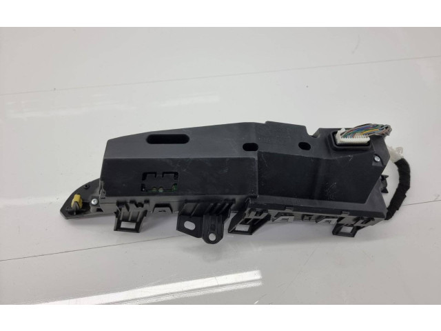 Панель приборов BBM3611J0 Mazda 3 II