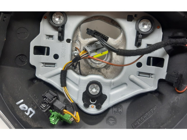 Volant BMW X1 E84 2011 6795574, 3051626