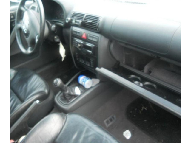 Зеркало электрическое        Audi A3 S3 8L  1996 - 2003 года   