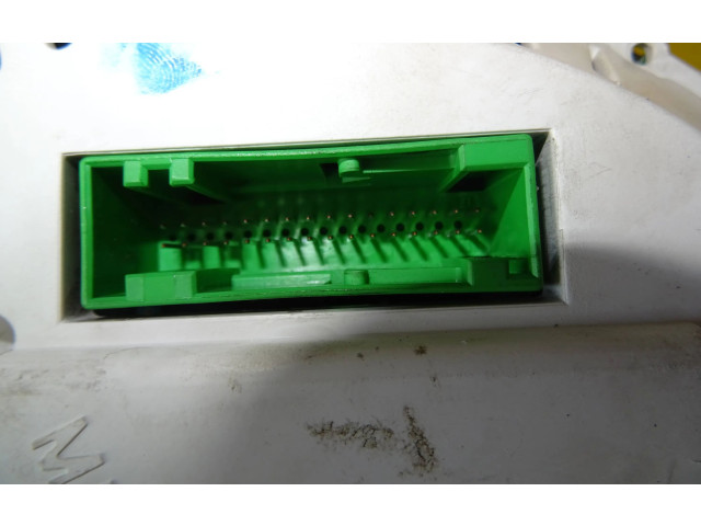 Přístrojová deska Volkswagen New Beetle 2000 1C0919861C