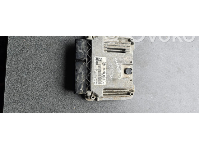 Řídící jednotka 03G906021HS, 0281013681 Volkswagen Caddy 2006