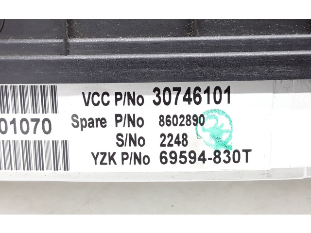 Панель приборов 30746101, 8691648   Volvo XC90       