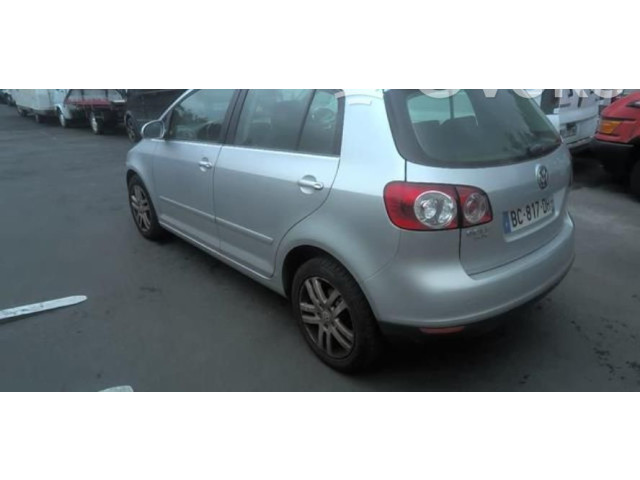 Зеркало электрическое Volkswagen Golf Plus 2005 - 2013 года