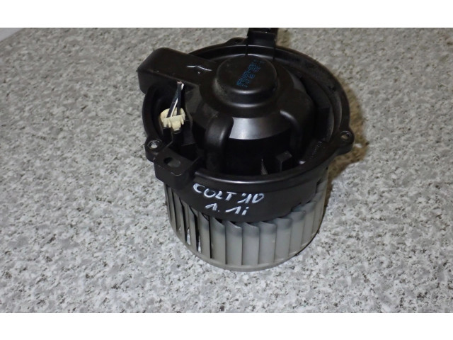 Вентилятор печки Mitsubishi Colt