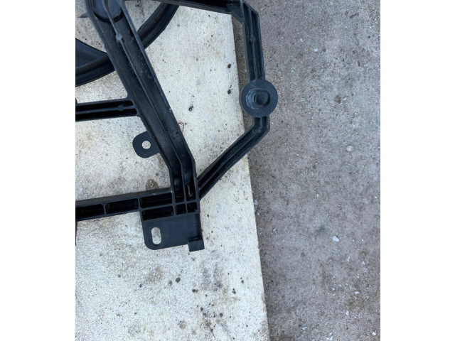 Вентилятор радиатора Dacia Sandero III